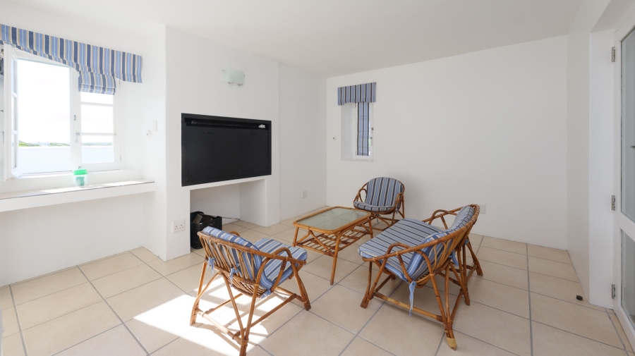 5 Bedroom Property for Sale in Struisbaai Western Cape